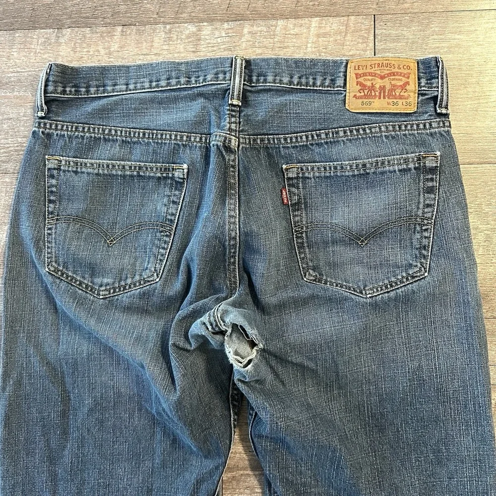 Levis 569 Jeans Mens 36x36 Blue Wash Loose Fit Classic Straight Leg Roomy Denim